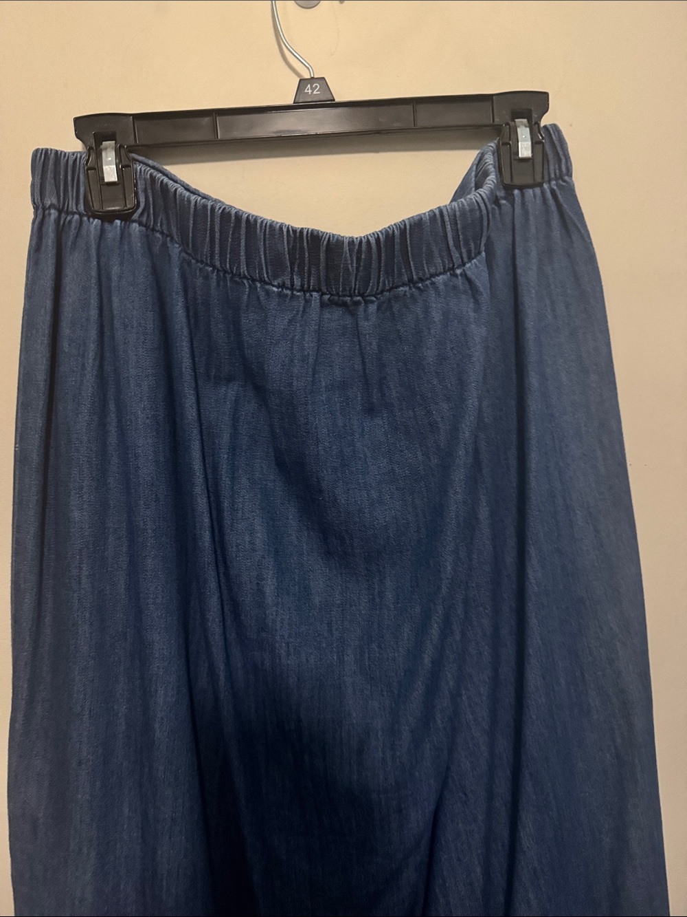 GAP Denim Midi Skirt in Dark Blue - Picture 4 of 4